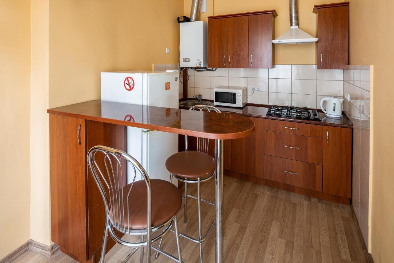 Apartment On Yana Zhizhky Lviv Ngoại thất bức ảnh