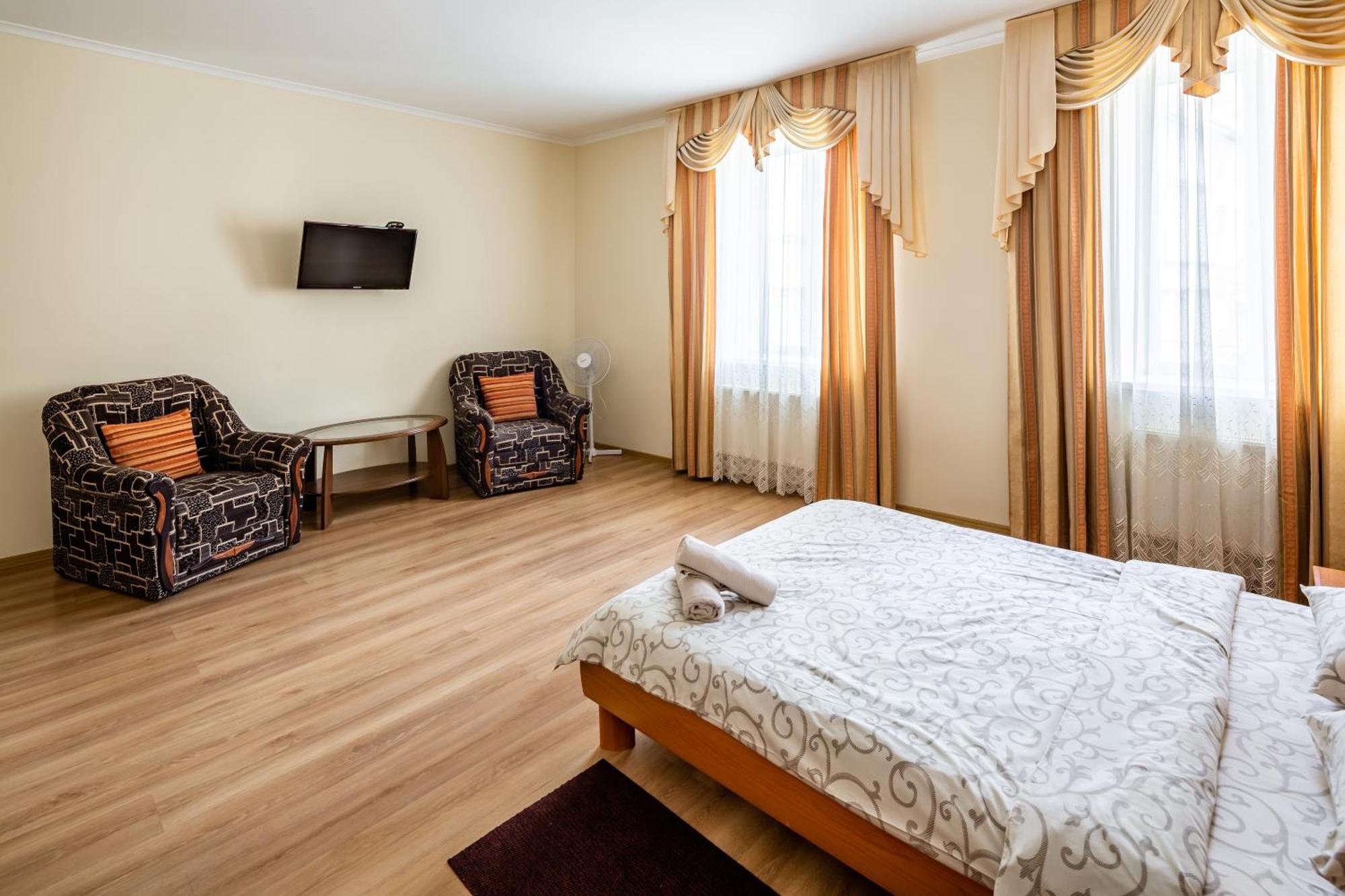 Apartment On Yana Zhizhky Lviv Phòng bức ảnh