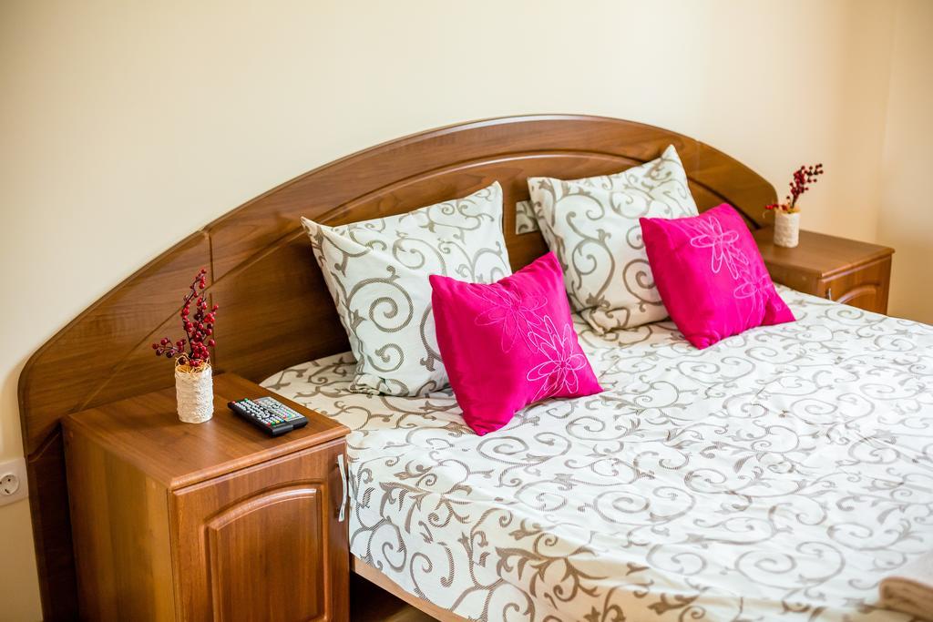 Apartment On Yana Zhizhky Lviv Ngoại thất bức ảnh