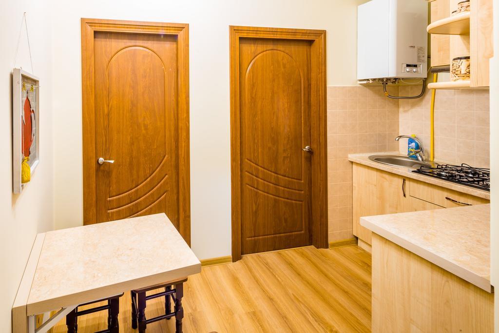 Apartment On Yana Zhizhky Lviv Ngoại thất bức ảnh