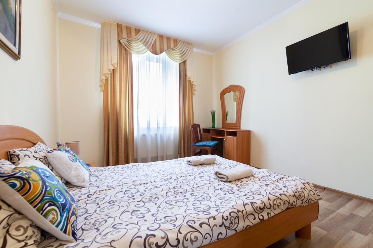 Apartment On Yana Zhizhky Lviv Ngoại thất bức ảnh