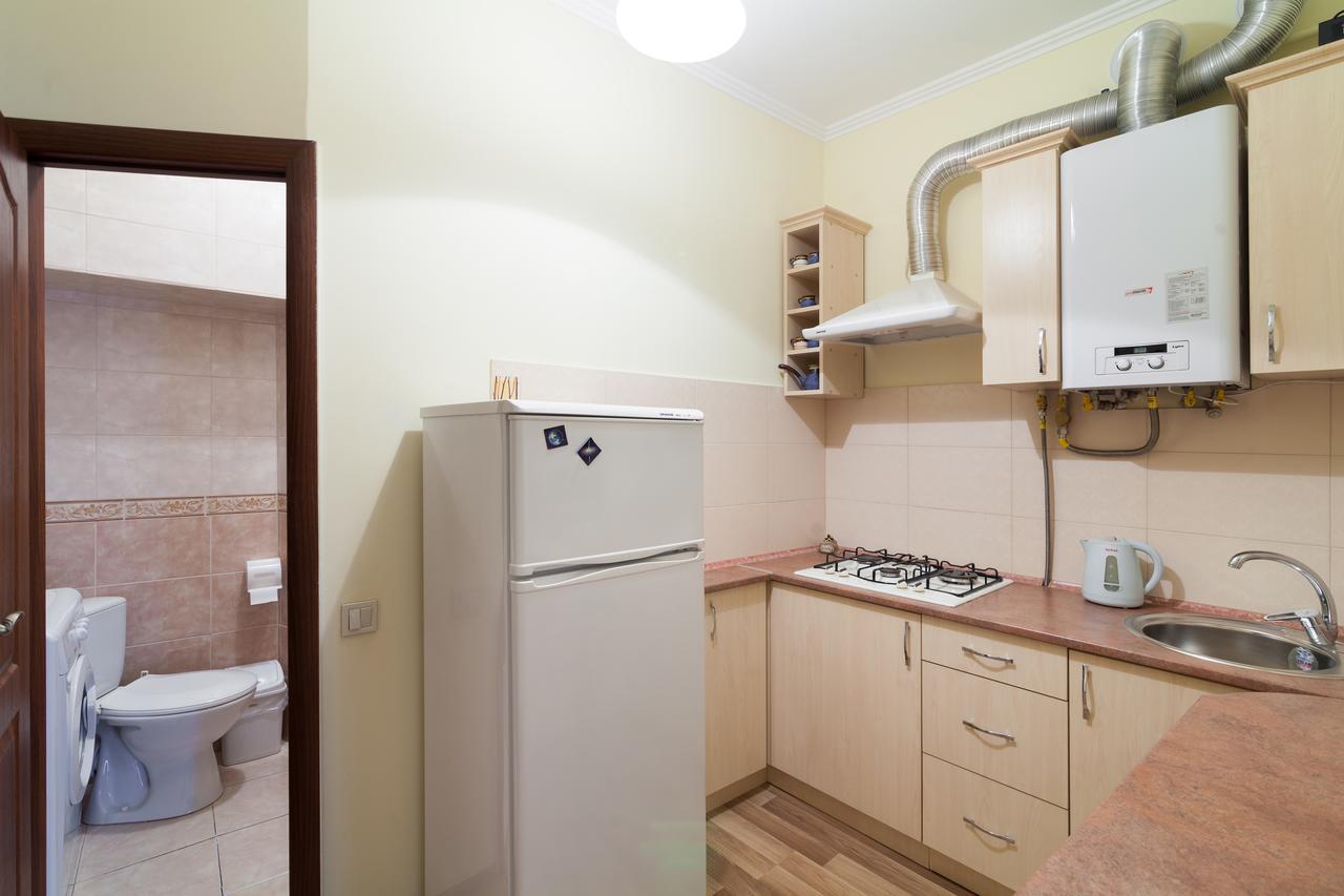 Apartment On Yana Zhizhky Lviv Ngoại thất bức ảnh
